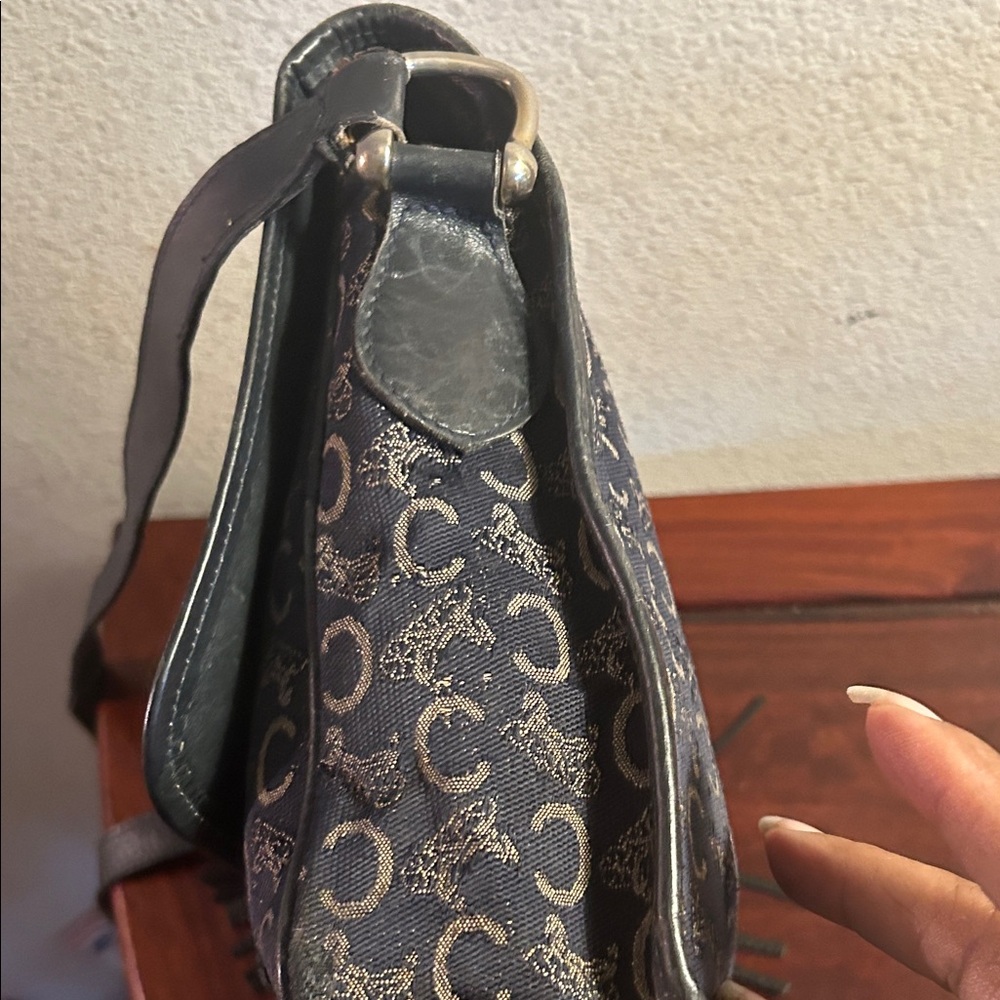 Coach Navy and Tan Signature 'C' Crossbody Bag with Tassel - Picture 4 of 11